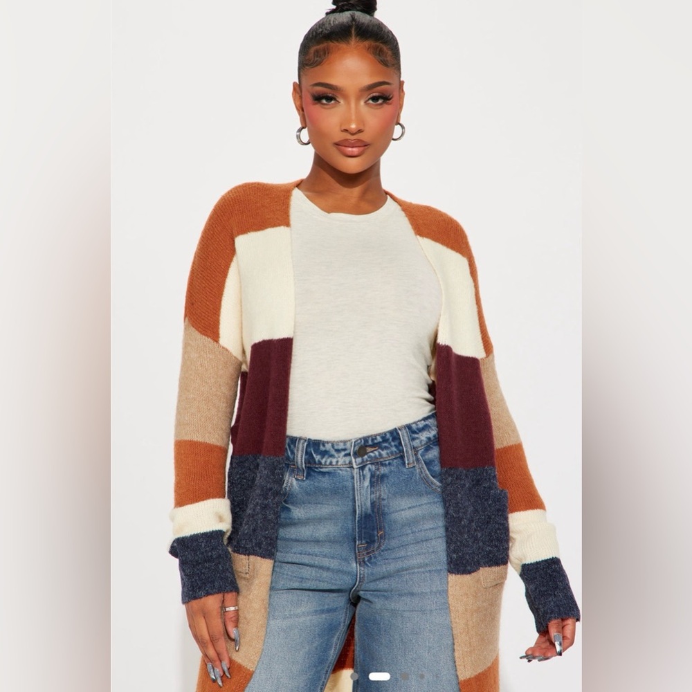 Color Block Cardigan - Picture 2 of 4